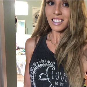 Meet your Posher, Molly